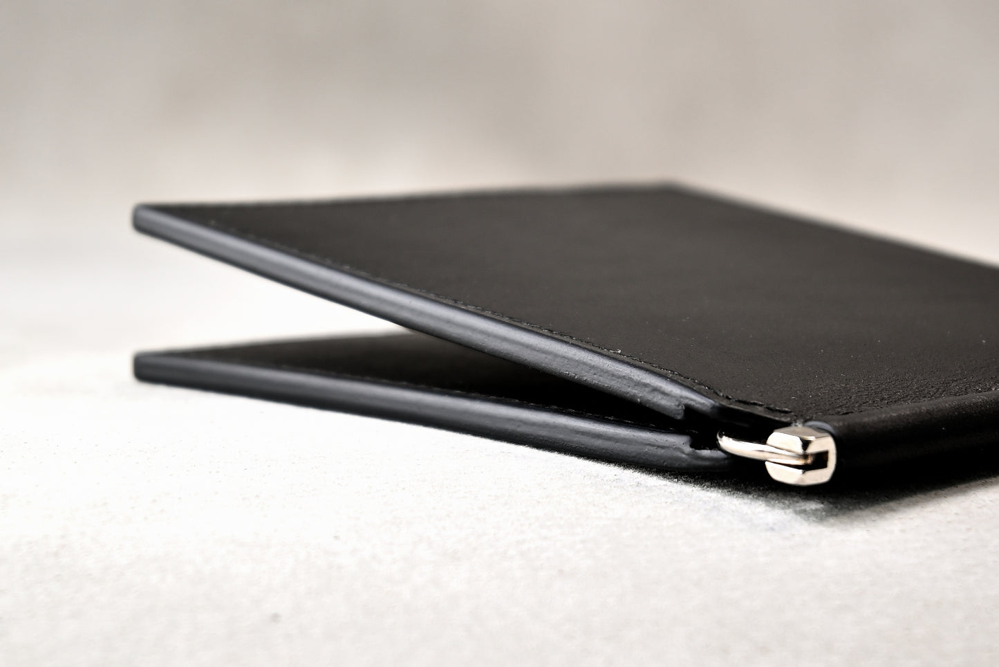 9332 |札ばさみ（マネークリップ） |カード6枚用